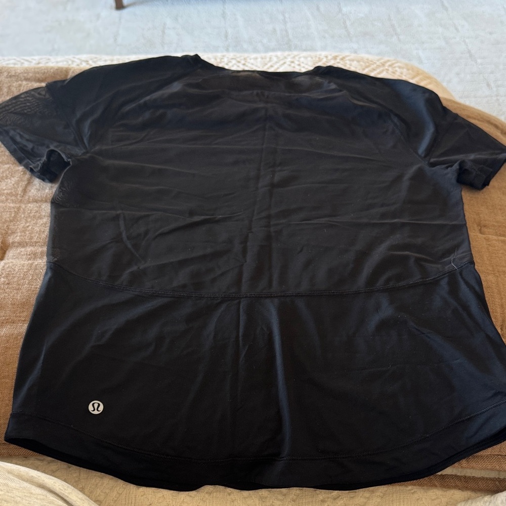 LULYLEMON Black Short-Sleeve with mesh workout top. - Picture 4 of 6